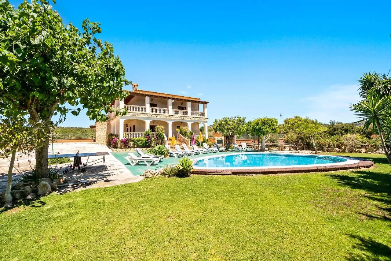 הוילה סון קריו Casa Marcos 0*,